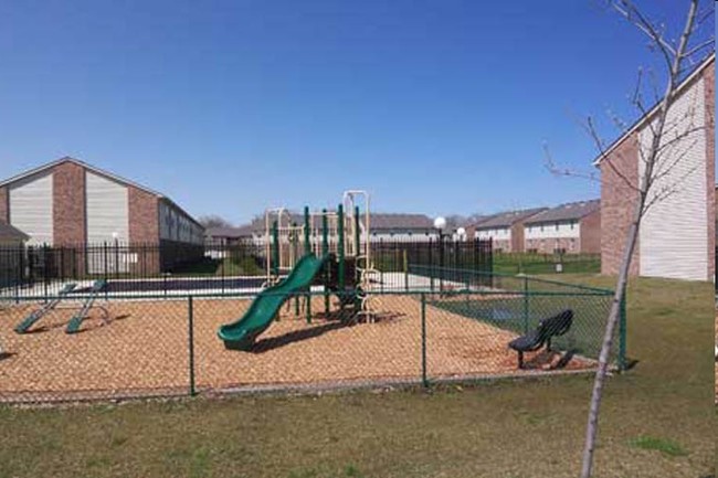 Play Area - Maple Tree Apartments