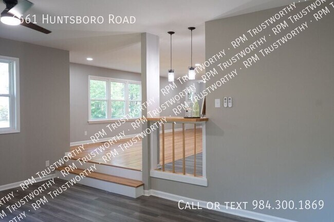 Building Photo - 6561 Huntsboro Rd