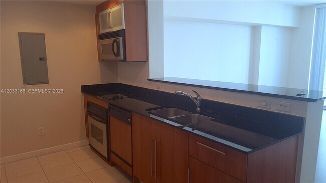 Building Photo - 335 S Biscayne Blvd