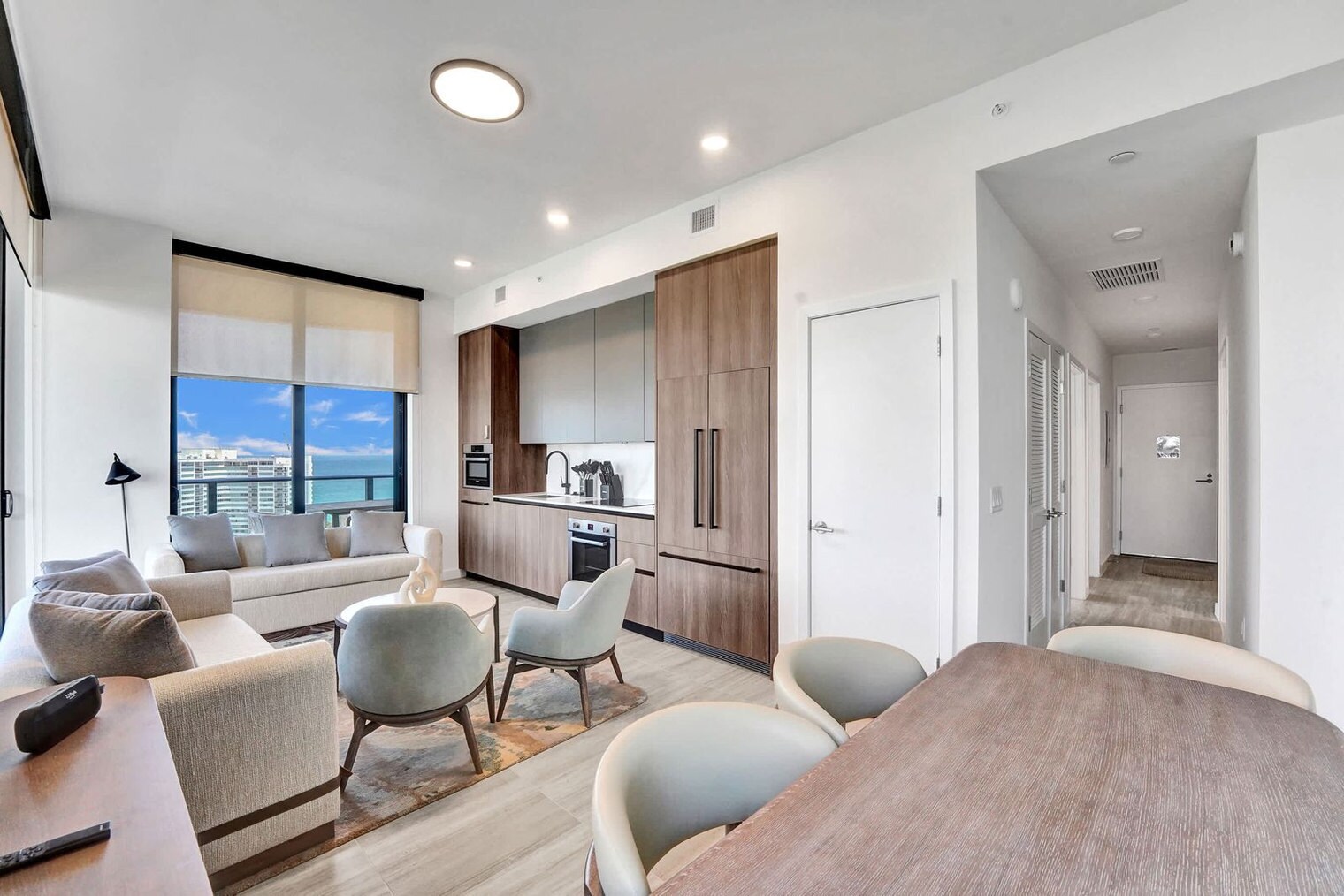 Building Photo - 580 72nd St