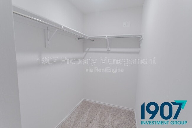 Building Photo - 1413 Lexi Dr