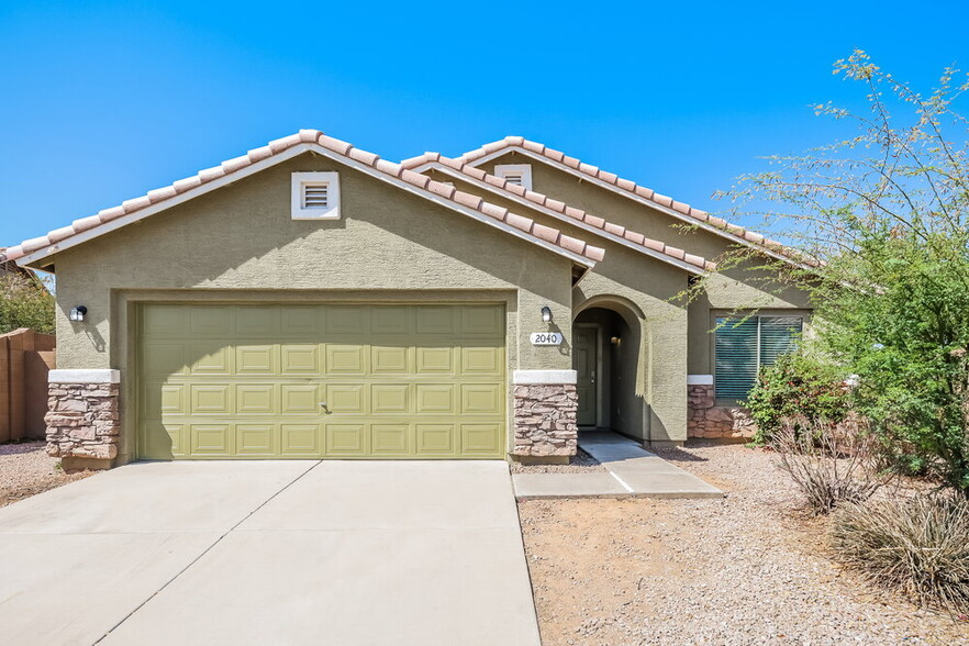 Primary Photo - 2040 S 86th Ln