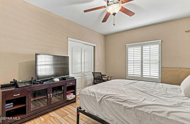 Building Photo - 13566 Emerald Coast Ln