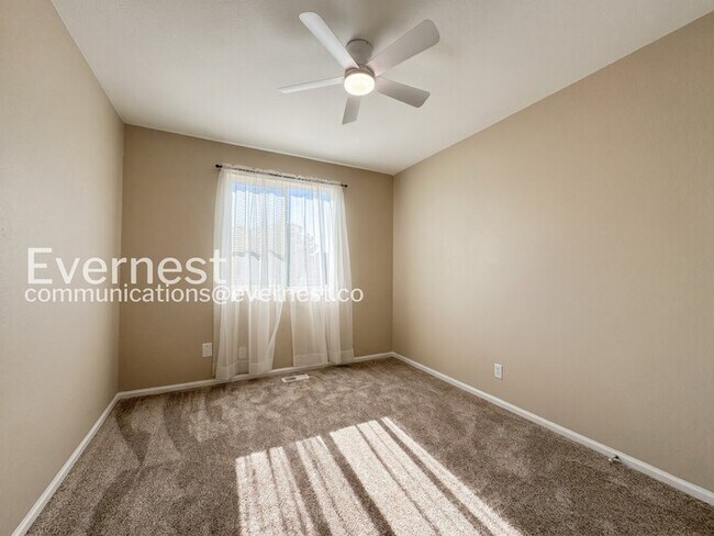 Building Photo - PROMO: Get 1 Month FREE when you sign a 2-Year Lease!/3 bed/2 bath Spacious Home with Modern Amen...