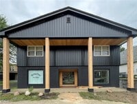 Building Photo - 1048 E State St