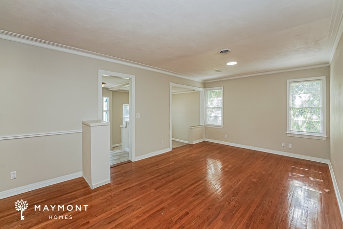 Building Photo - 1716 Cordova Ave