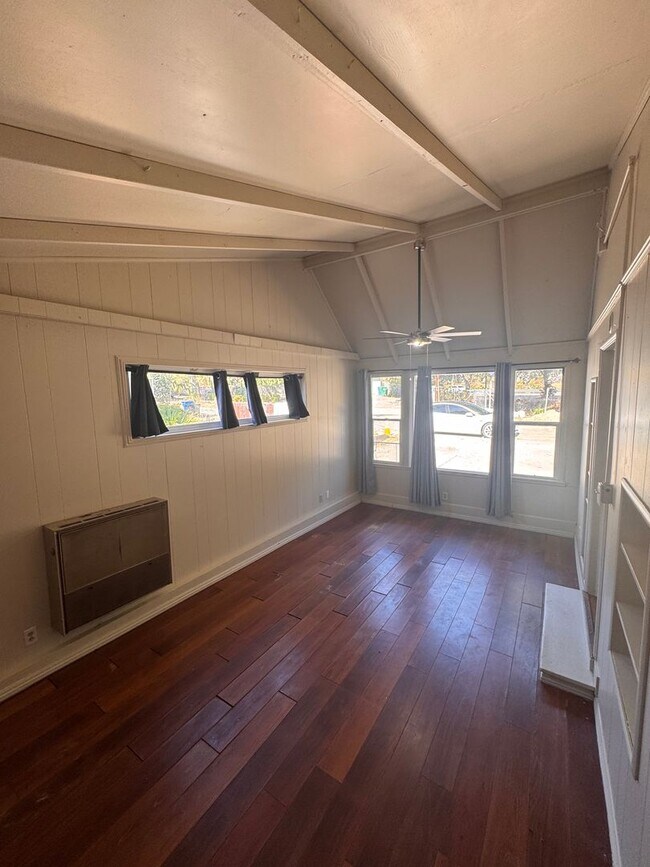 Building Photo - Spacious 5 Bed 2 Bath House near Cal Poly