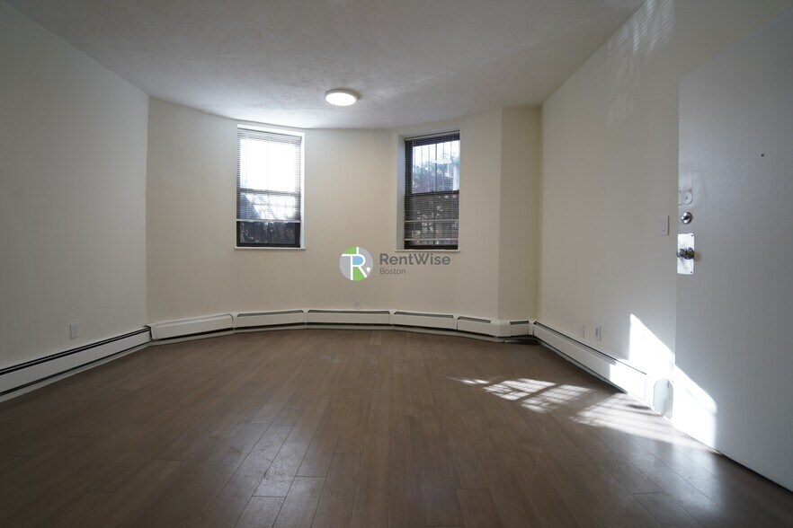 Building Photo - 550 Massachusetts Ave