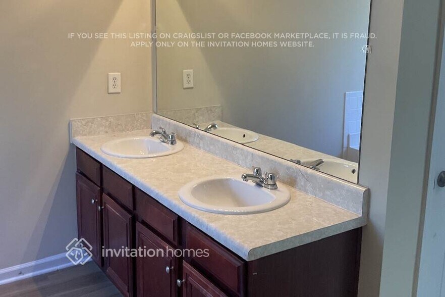 Building Photo - 3204 Timber Ridge