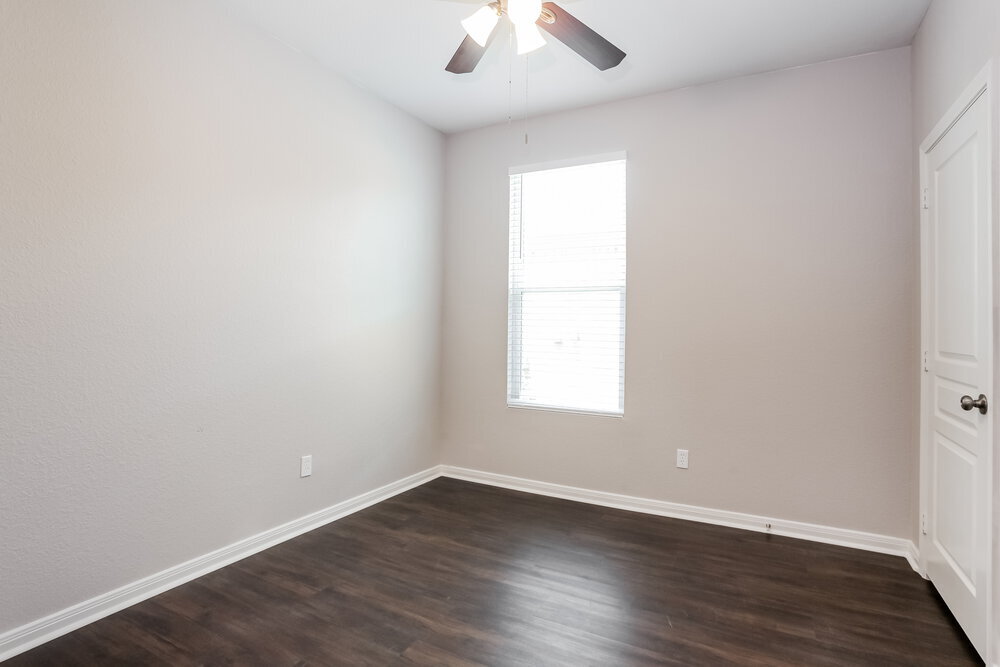 Building Photo - 6627 Dayridge Ln
