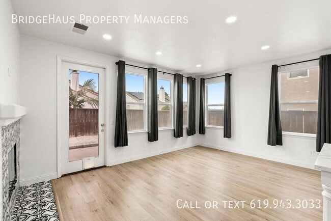 Building Photo - 1048 Sunset Crossing Point