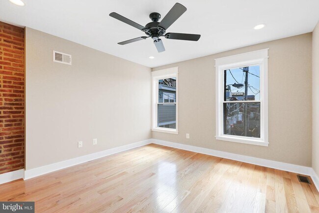 Building Photo - 3129 Fait Ave