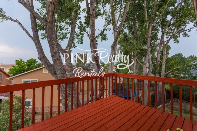 Building Photo - 8274 Caravel Dr