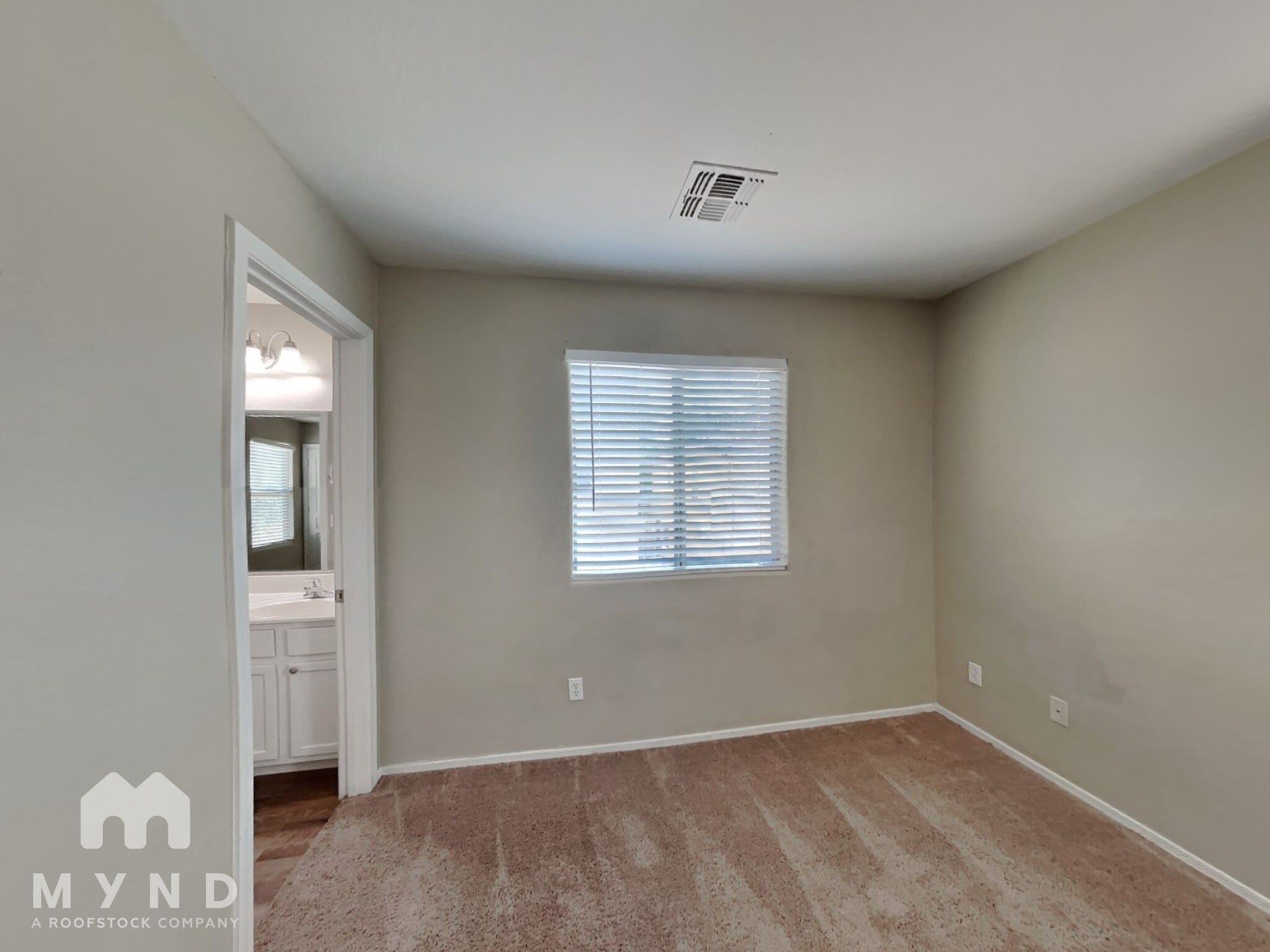 Building Photo - 451 S Hawes Rd