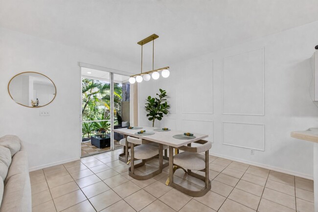 Building Photo - 9181 Villa Palma Ln