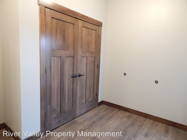 Building Photo - 2 br, 2 bath House - 1612 Flat Road