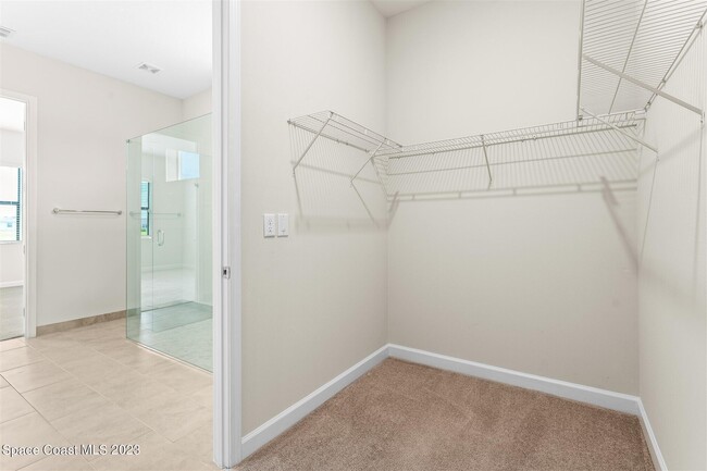 Building Photo - 2323 Great Belt Cir