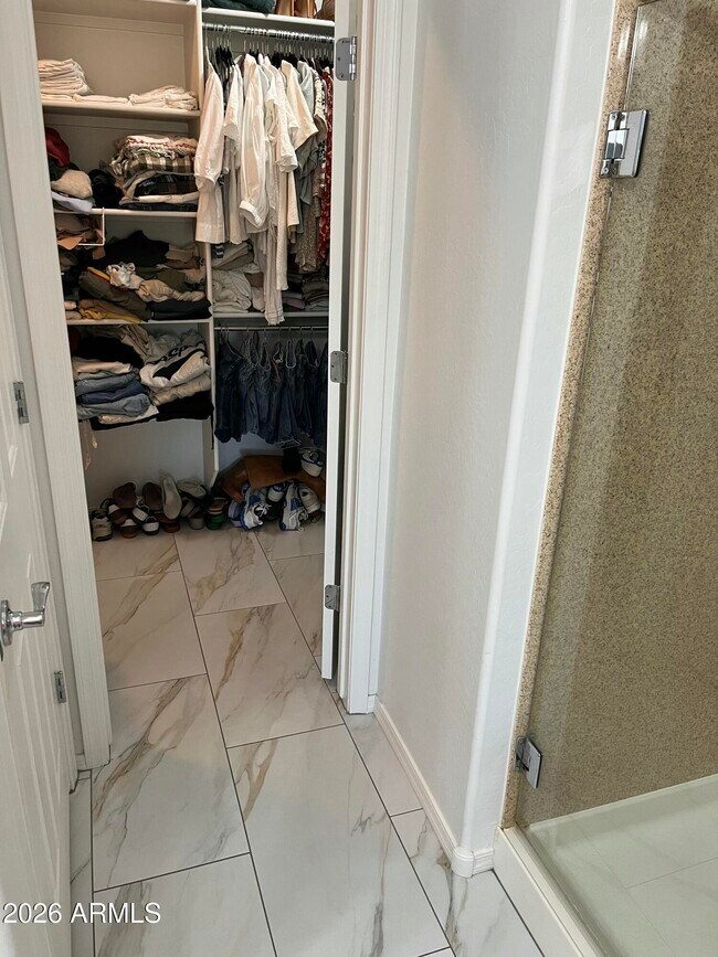 Building Photo - 26833 N 14th Ln