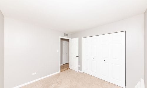 Building Photo - 1471 N Larrabee St