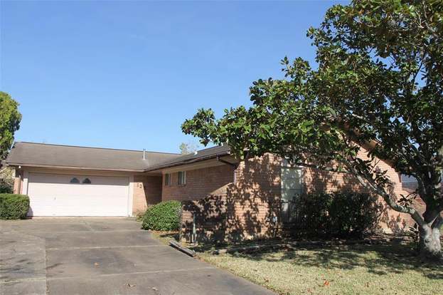 Primary Photo - 125 Talisman St
