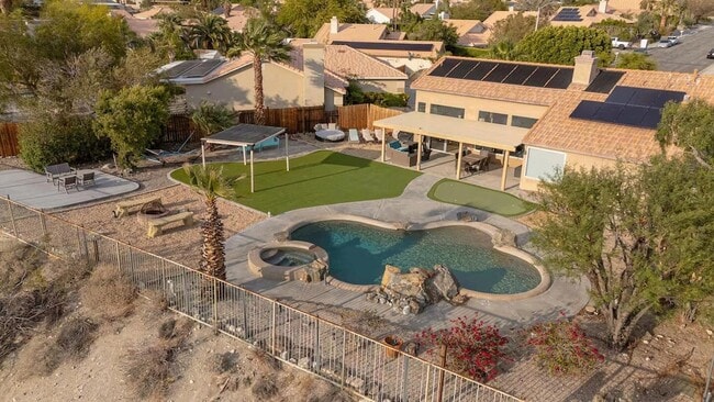 Building Photo - 9693 El Rio Ln
