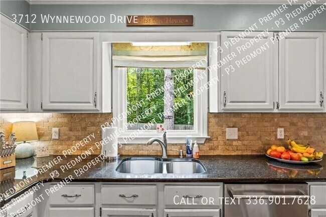 Building Photo - 3712 Wynnewood Dr