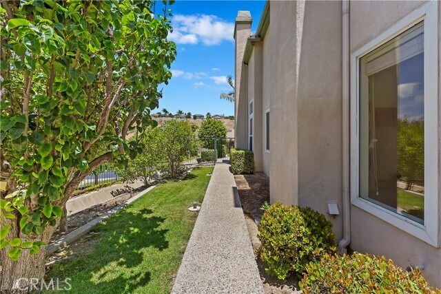 Building Photo - 2579 Palomino Dr
