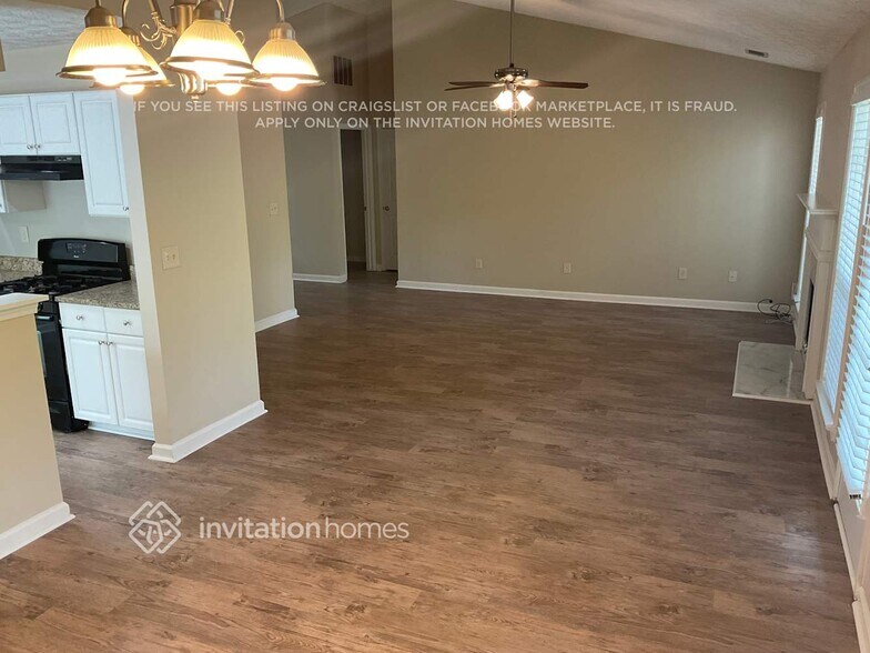 Building Photo - 1639 Crestfield Ln NW