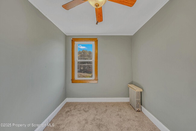 Building Photo - 1202 N Webster Ave