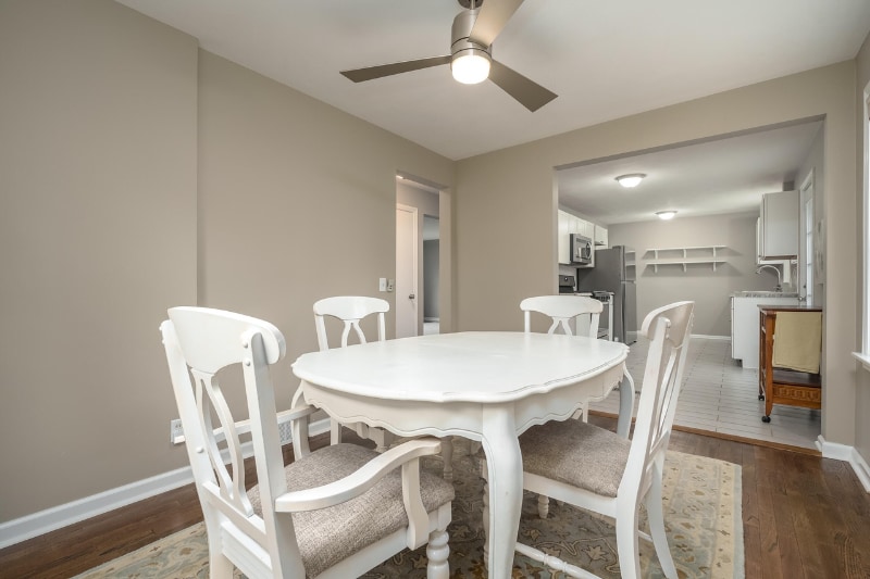 Building Photo - 2113 Paddington Rd