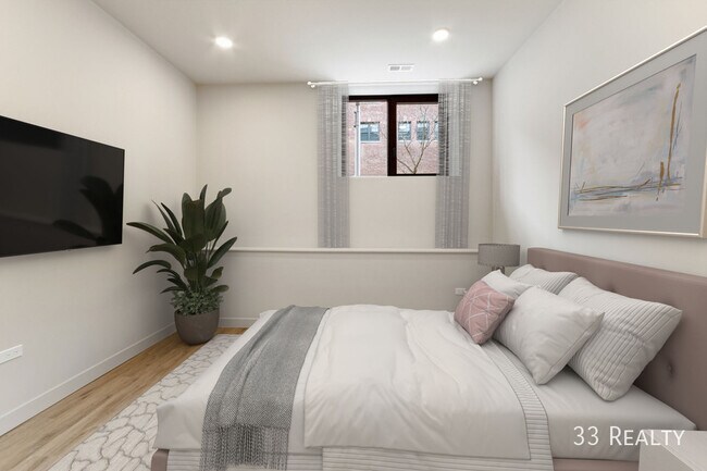 Building Photo - 37 S Ashland-102
