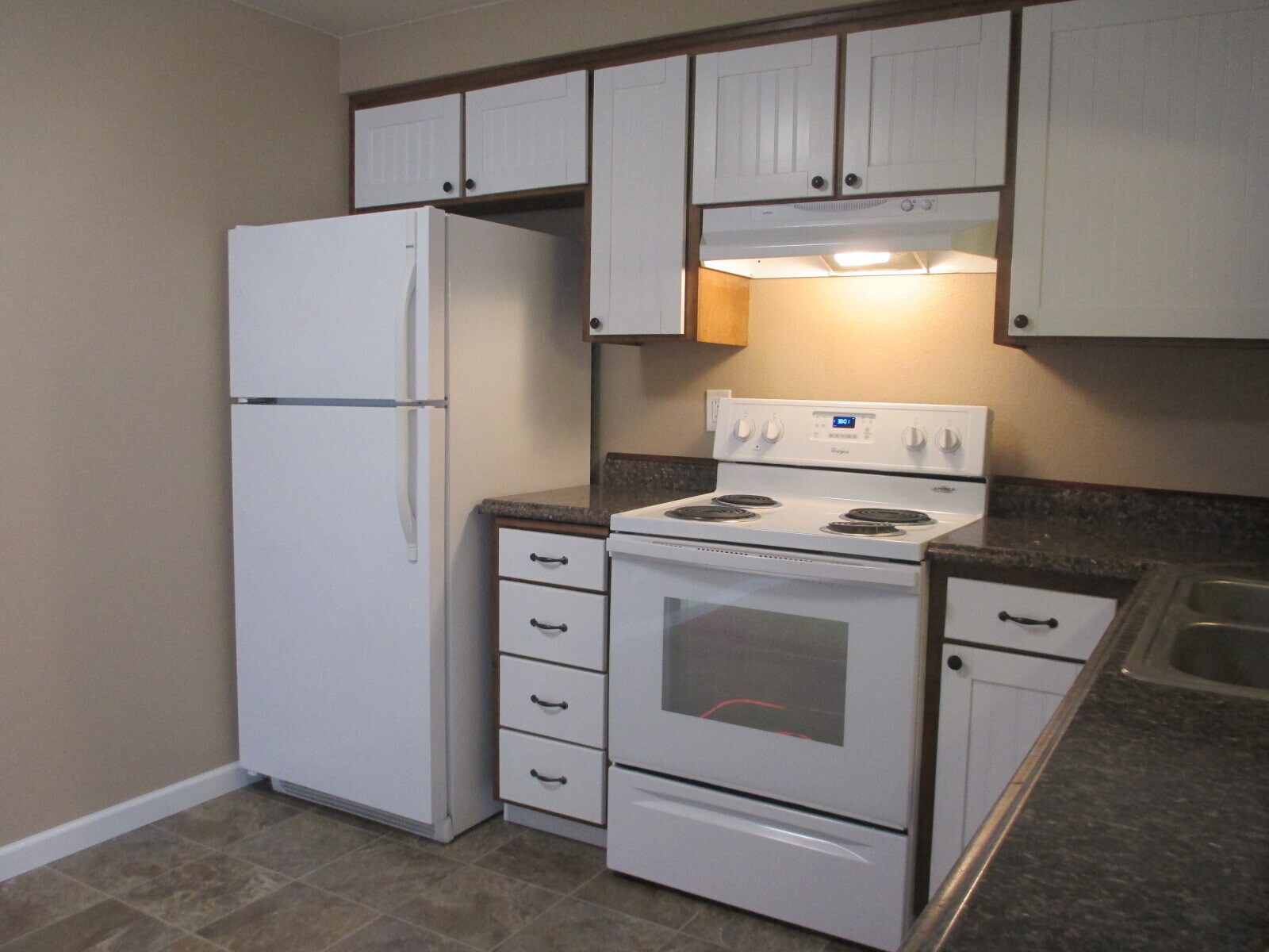 Building Photo - 3322 NE Lancaster St