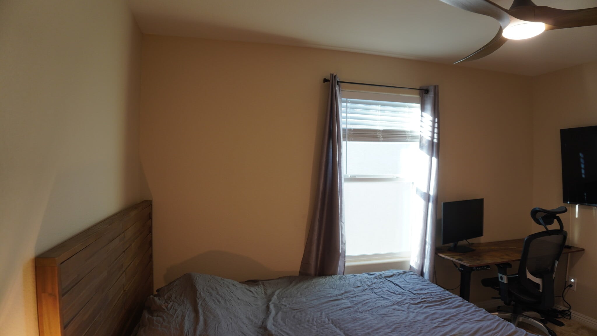 Building Photo - 5532 Autumn Cliffs Way
