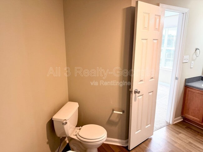 Building Photo - 8330 Oakley Cir