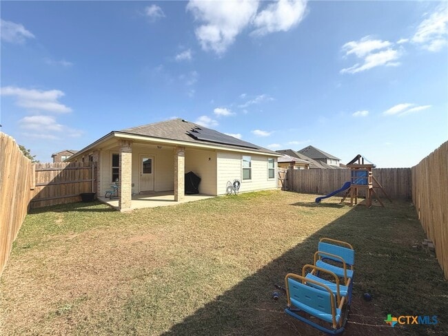 Building Photo - 8919 Sky Crest Dr