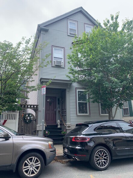 Building Photo - 80 Elm St