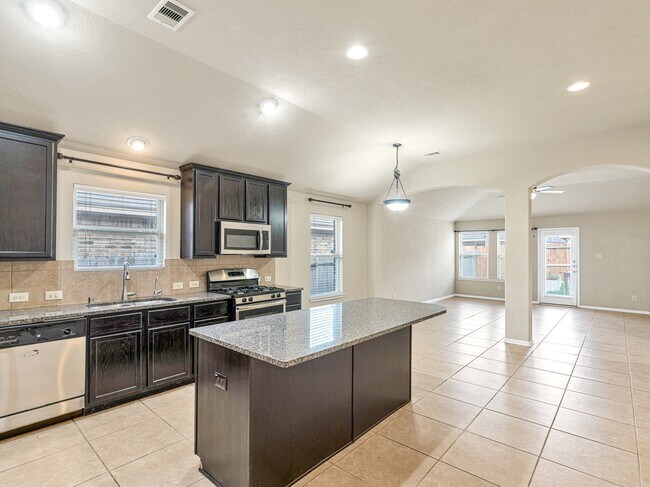 Building Photo - 20622 Sage Rain Ct