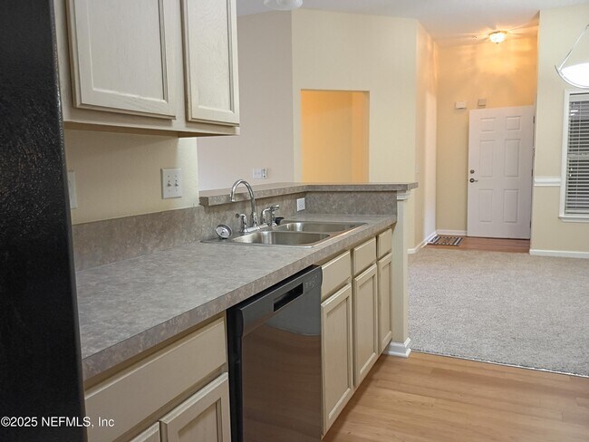 Building Photo - 6106 Maggies Cir