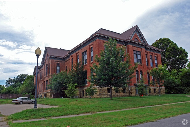 Building Photo - Belle Grove Schoolhouse Apartments