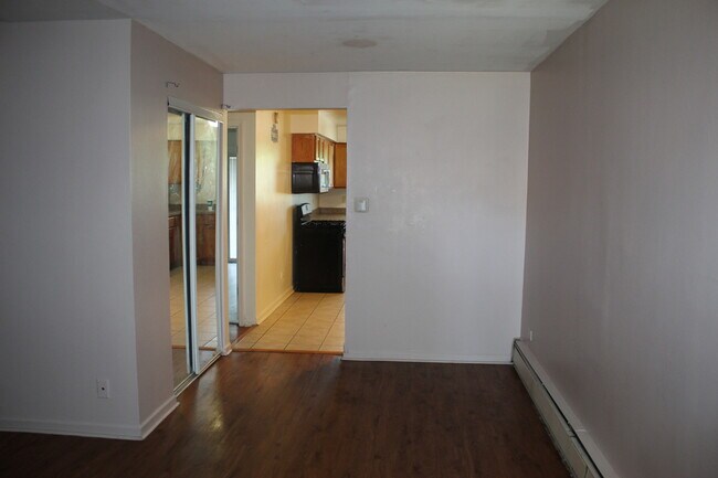 Building Photo - 14519 Keystone Ave