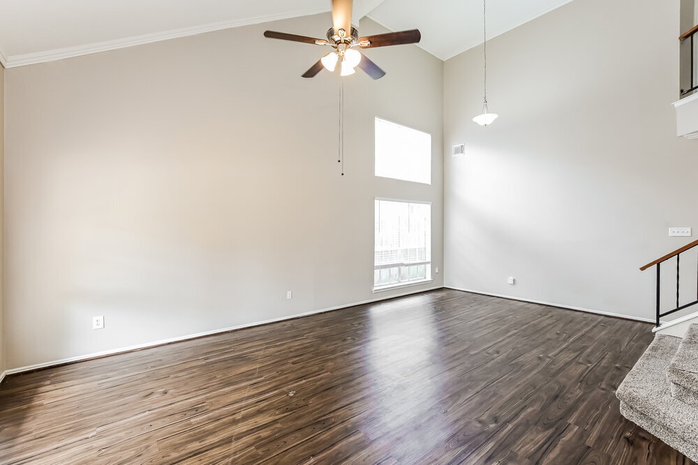 Building Photo - 6018 Fern Hollow Ct