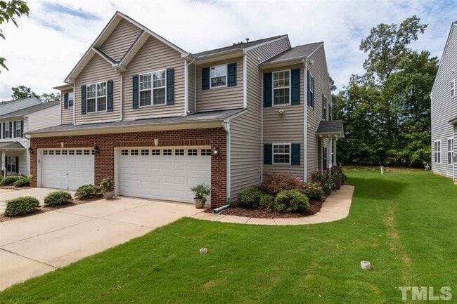 Primary Photo - 126 Cline Falls Dr