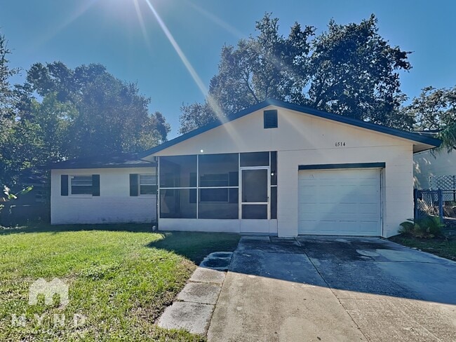 Building Photo - 6514 Lundeen Way