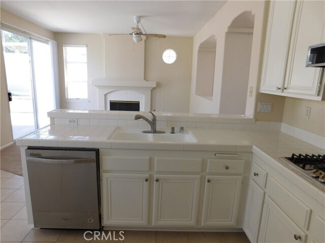 Building Photo - 53 Lunette Ave