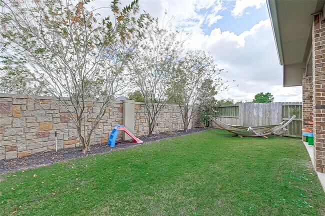 Building Photo - 29026 Crystal Rose Ln