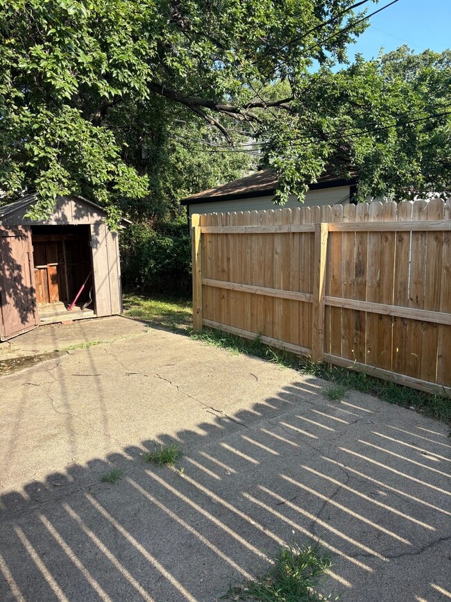 Building Photo - 4716 Arbor St