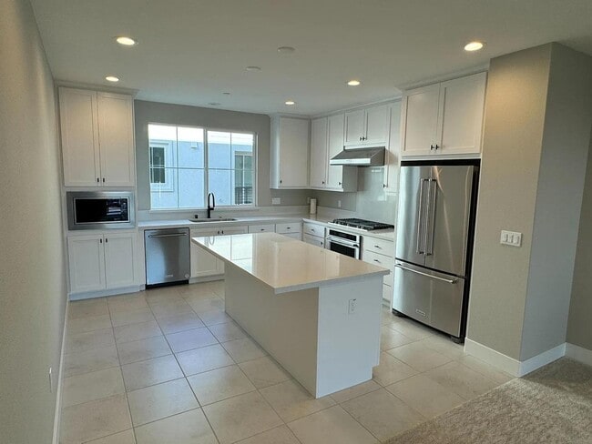 Building Photo - 1416 Venice Ter