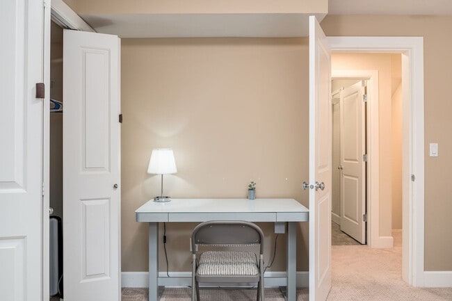 Building Photo - 4224 Francis Ave N