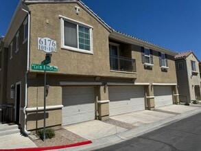 Building Photo - Ready for Move In