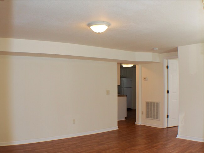 Building Photo - 1416 Highland Ave